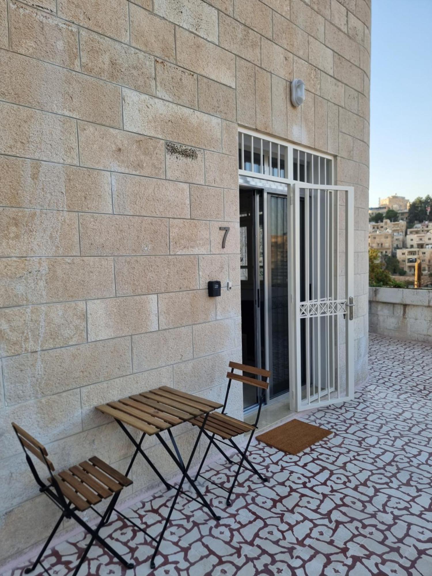 Downtown Living Boutique Apartments Amman Exteriör bild
